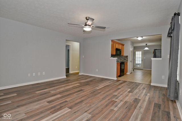 776 Sunvista Drive, Avon, IN 46123