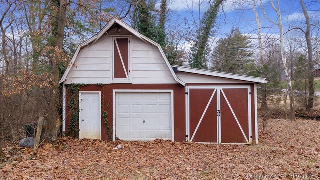 3801 Chapel Lane, New Albany, IN 47150