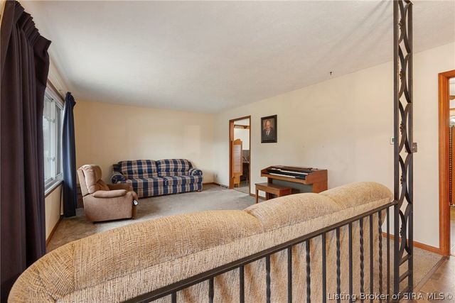3801 Chapel Lane, New Albany, IN 47150