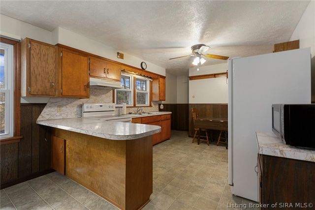 3801 Chapel Lane, New Albany, IN 47150