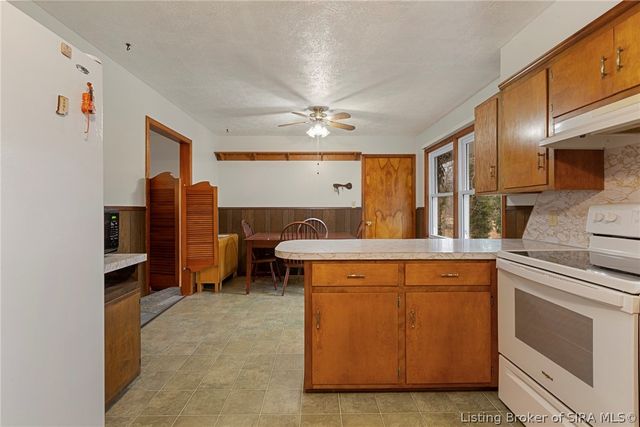 3801 Chapel Lane, New Albany, IN 47150