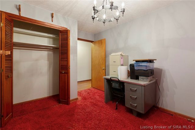 3801 Chapel Lane, New Albany, IN 47150