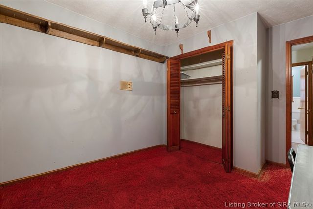 3801 Chapel Lane, New Albany, IN 47150