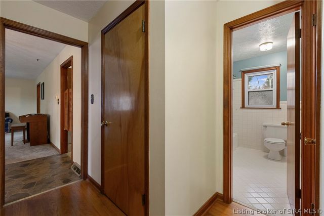 3801 Chapel Lane, New Albany, IN 47150