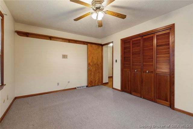 3801 Chapel Lane, New Albany, IN 47150