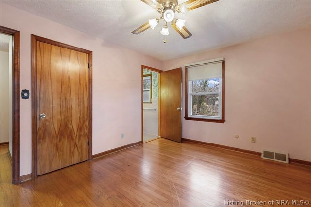 3801 Chapel Lane, New Albany, IN 47150