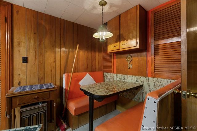 3801 Chapel Lane, New Albany, IN 47150