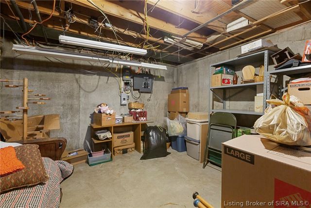 3801 Chapel Lane, New Albany, IN 47150