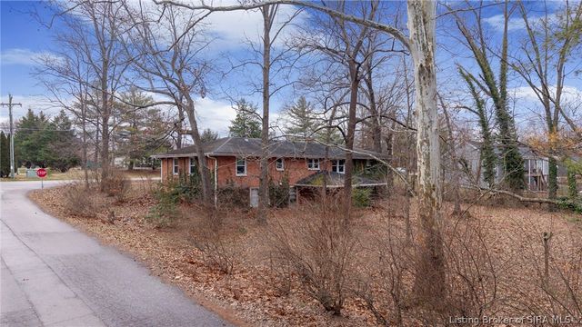 3801 Chapel Lane, New Albany, IN 47150
