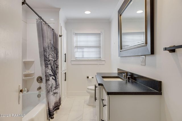 211 Oleander Street, Lafayette, LA 70506