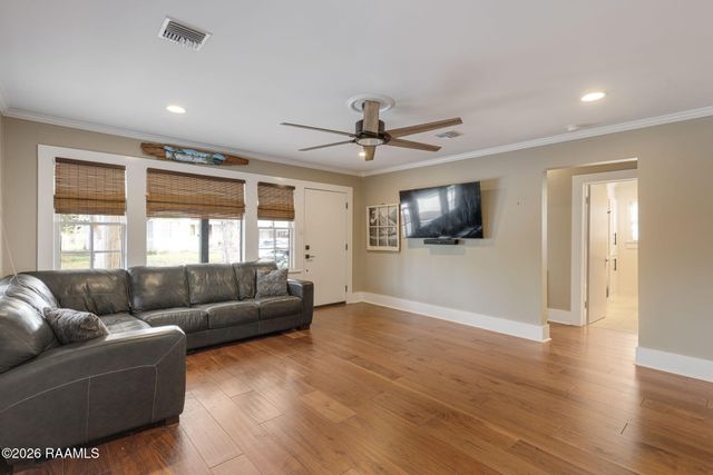 211 Oleander Street, Lafayette, LA 70506