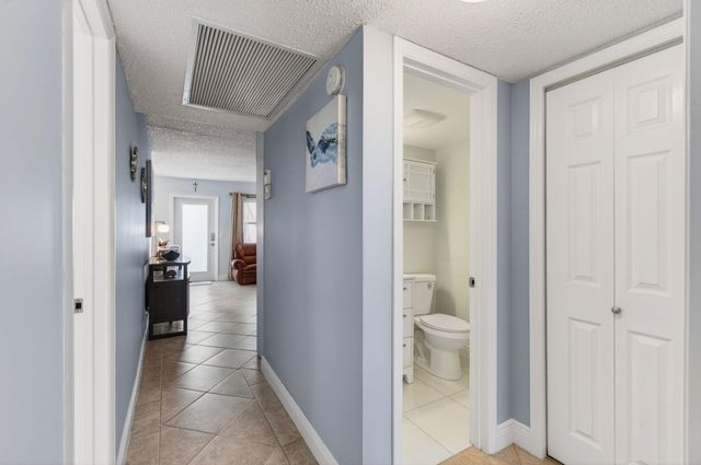 1121 Cambridge F, Deerfield Beach, FL 33442