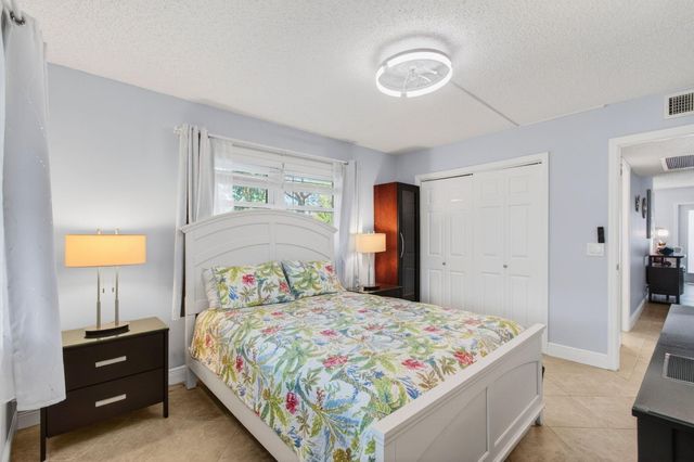 1121 Cambridge F, Deerfield Beach, FL 33442