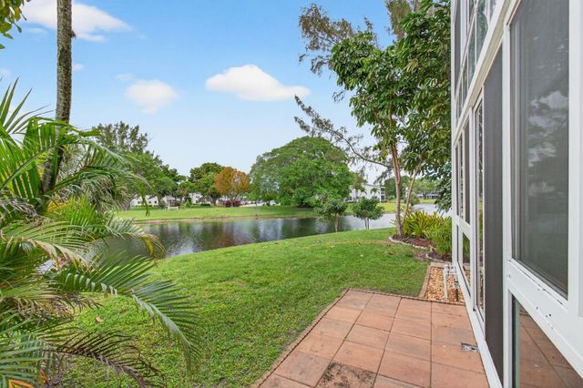 1121 Cambridge F, Deerfield Beach, FL 33442