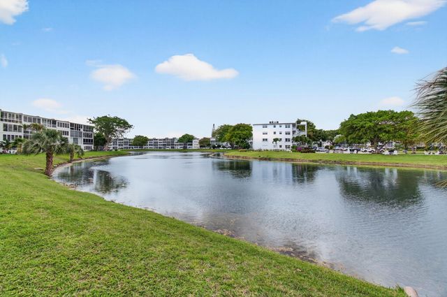 1121 Cambridge F, Deerfield Beach, FL 33442