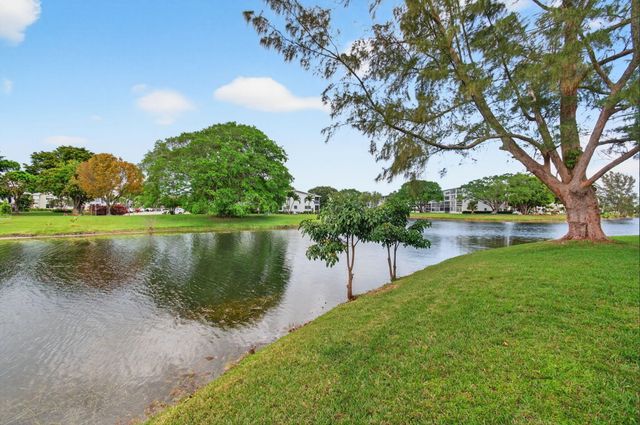 1121 Cambridge F, Deerfield Beach, FL 33442