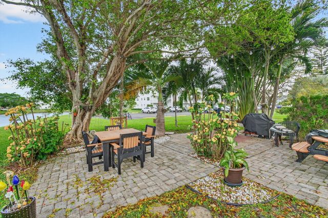 1121 Cambridge F, Deerfield Beach, FL 33442