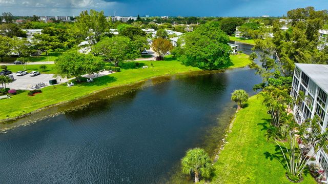 1121 Cambridge F, Deerfield Beach, FL 33442