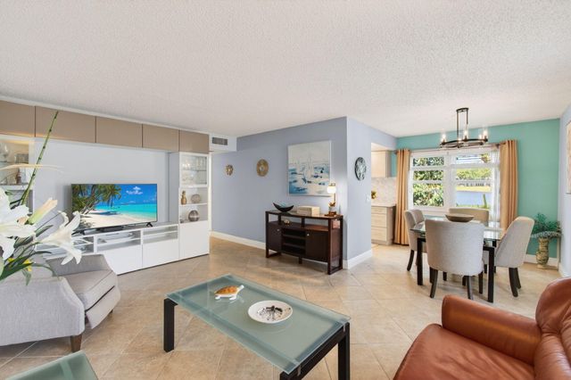 1121 Cambridge F, Deerfield Beach, FL 33442