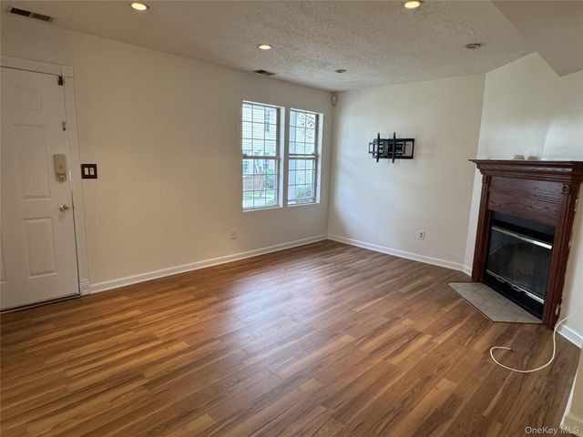 2910 Whispering Hills Drive, Chester, NY 10918