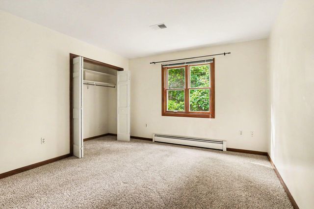 8735 Glen Nevis Road Ne, Ada Twp, MI 49301