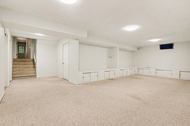 8735 Glen Nevis Road Ne, Ada Twp, MI 49301