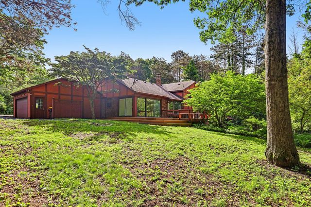 8735 Glen Nevis Road Ne, Ada Twp, MI 49301