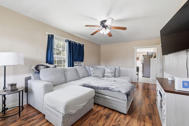 1564 West Main Street, Schriever, LA 70395
