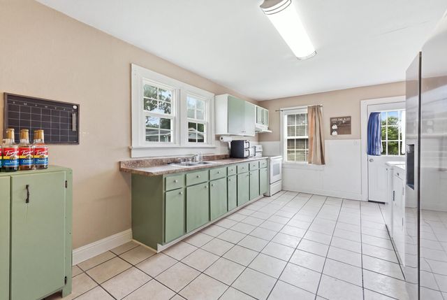 1564 West Main Street, Schriever, LA 70395