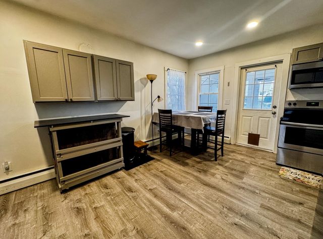 99 Coolidge Avenue, Bennington, VT 05201