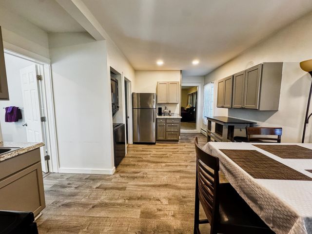 99 Coolidge Avenue, Bennington, VT 05201