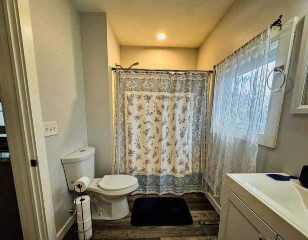 99 Coolidge Avenue, Bennington, VT 05201