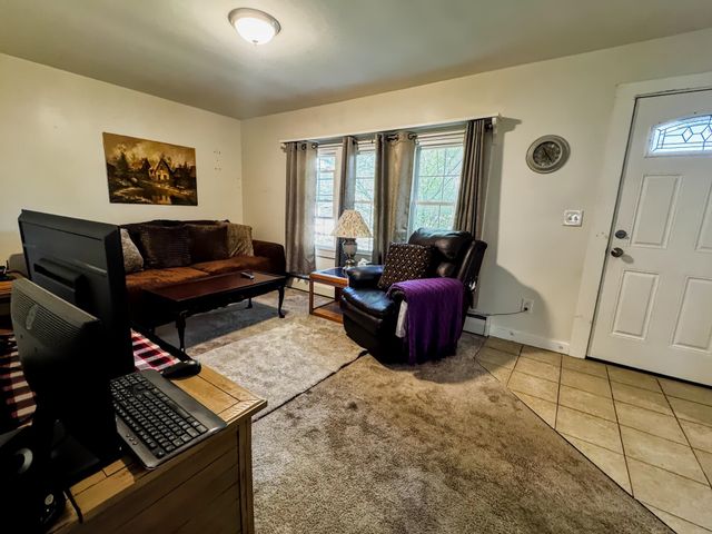 99 Coolidge Avenue, Bennington, VT 05201