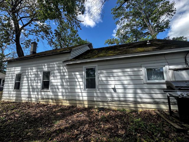 99 Coolidge Avenue, Bennington, VT 05201