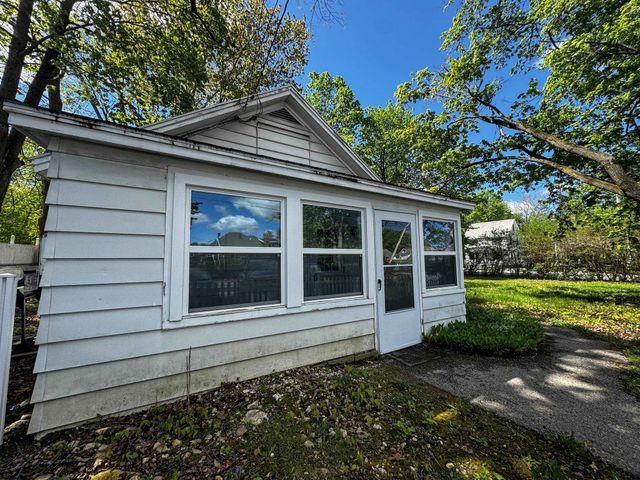 99 Coolidge Avenue, Bennington, VT 05201