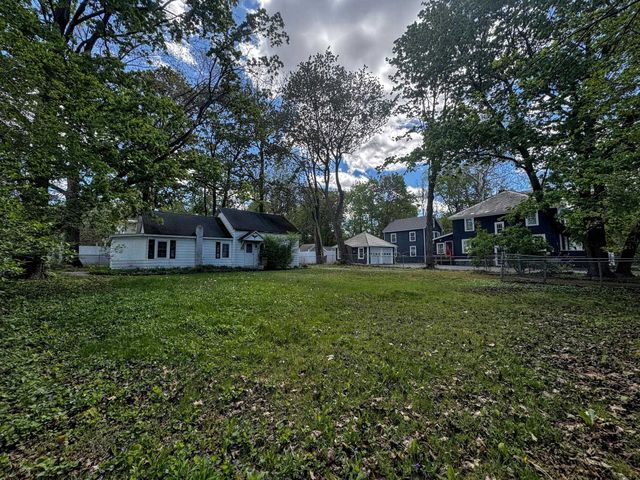 99 Coolidge Avenue, Bennington, VT 05201