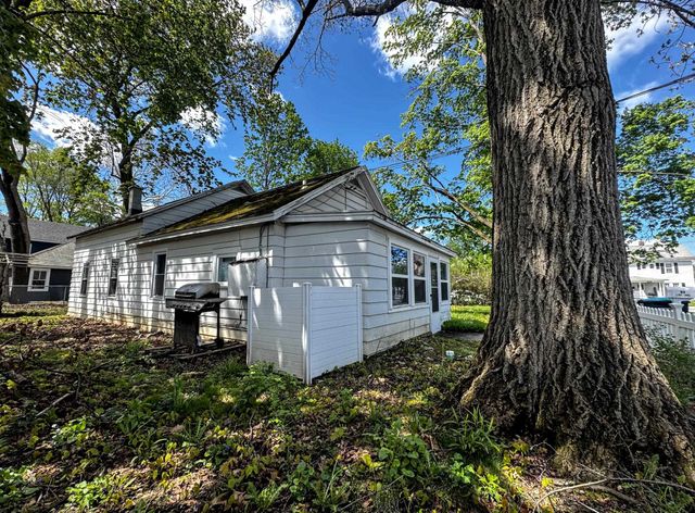 99 Coolidge Avenue, Bennington, VT 05201