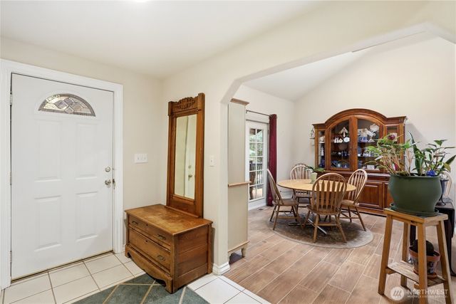 21 E Michelle Court, Union, WA 98592
