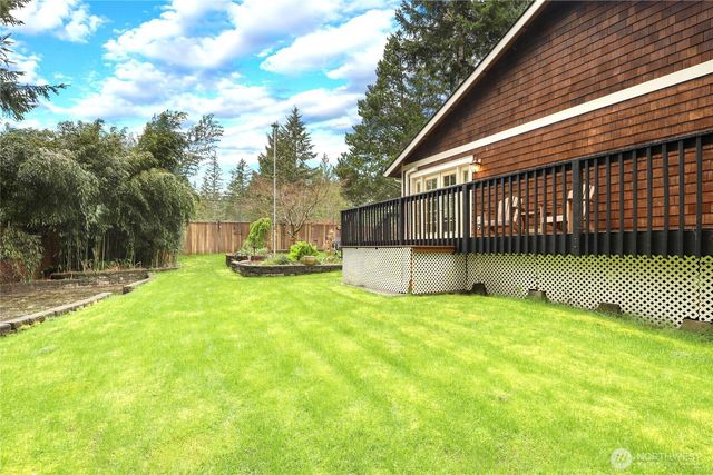 21 E Michelle Court, Union, WA 98592