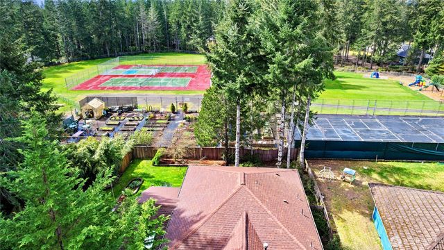 21 E Michelle Court, Union, WA 98592