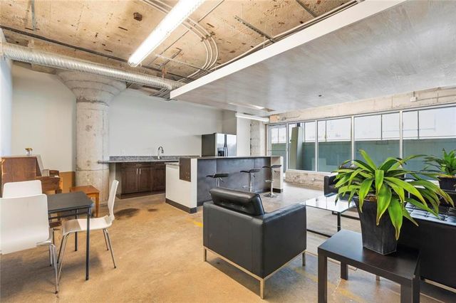 890 Memorial Drive SE 207, Atlanta, GA 30316