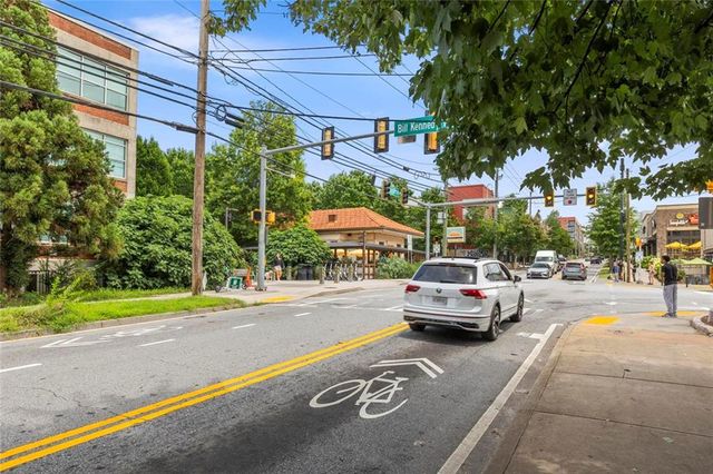 890 Memorial Drive SE 207, Atlanta, GA 30316