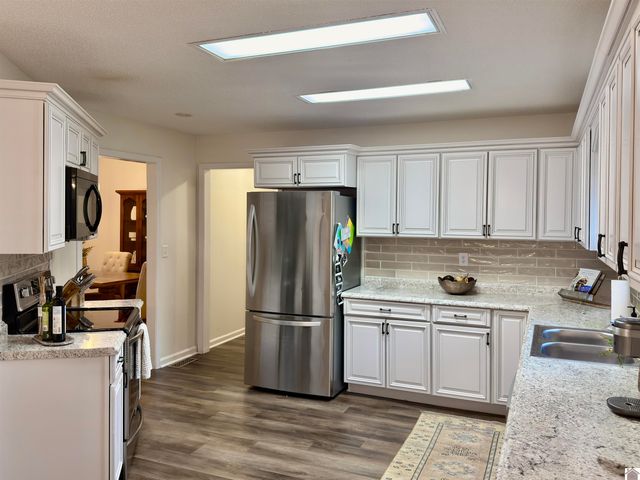 1351 S Friendship Rd, Paducah, KY 42001