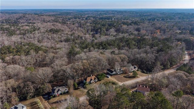 160 Lakemont Drive, Lagrange, GA 30240