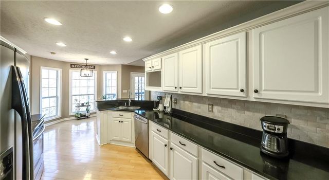 160 Lakemont Drive, Lagrange, GA 30240