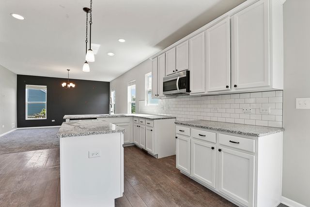 26457 W Old Farm Trail, Channahon, IL 60410