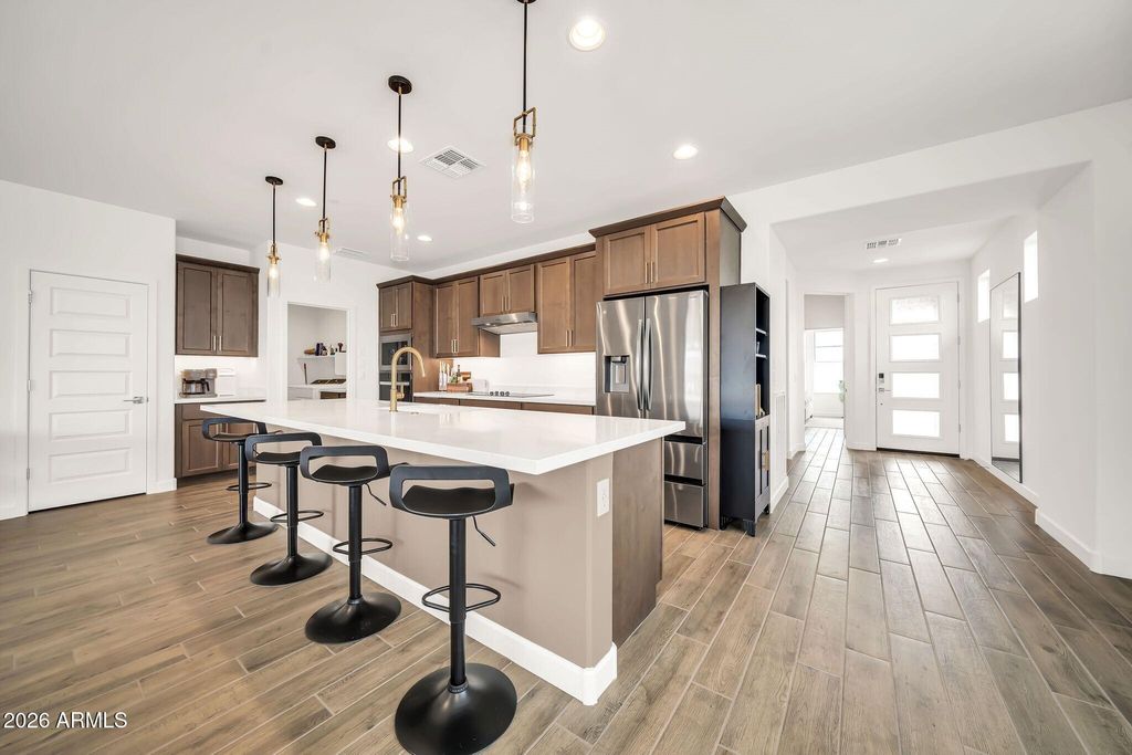 Image 8 of property listing at 18221 E SPRING VALLEY Court, Rio Verde, AZ 85263