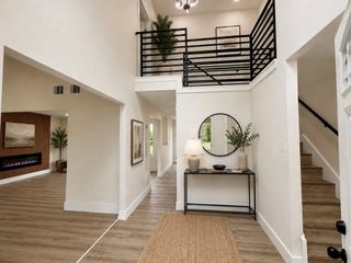 15806 Lakeview Drive, Beach City, TX 77523