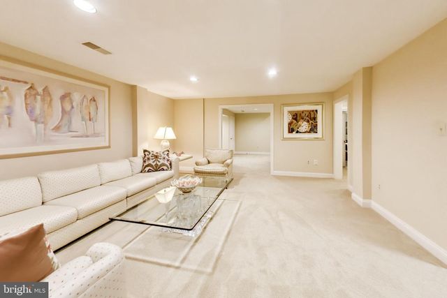 8011 SUMMER MILL CT, Bethesda, MD 20817
