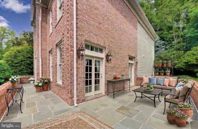 8011 SUMMER MILL CT, Bethesda, MD 20817